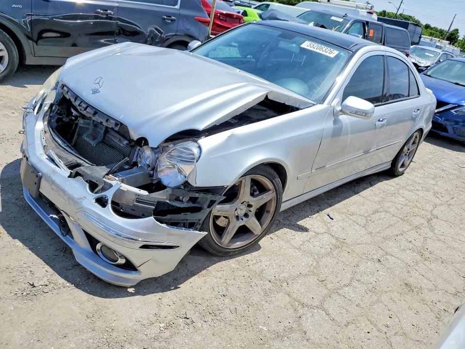 55206326 :رقم المزاد ، WDBUF56X49B435492 vin ، 2009 Mercedes-benz E مزاد بيع