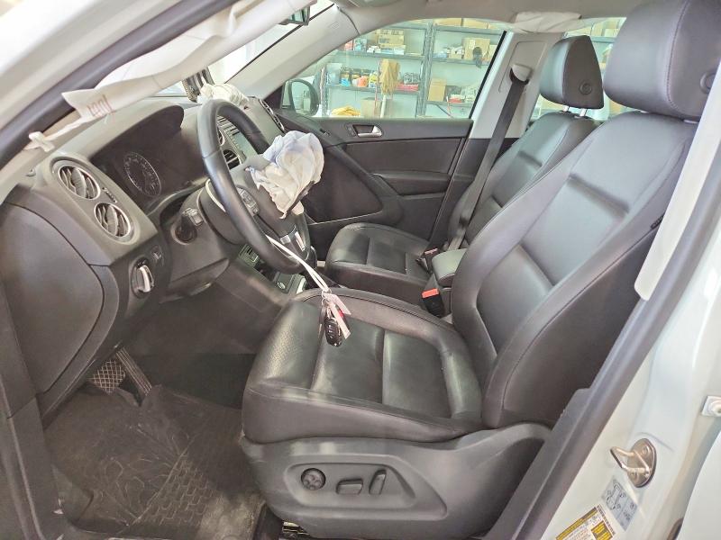 2016 Volkswagen Tiguan მანქანა იყიდება აუქციონზე, vin: WVGBV7AX2GW574875, აუქციონის ნომერი: 54645356
