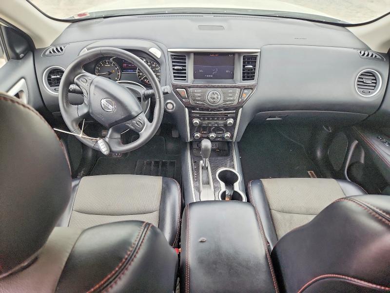 54713406 :رقم المزاد ، 5N1DR2BN9LC579578 vin ، 2020 Nissan Pathfinder مزاد بيع