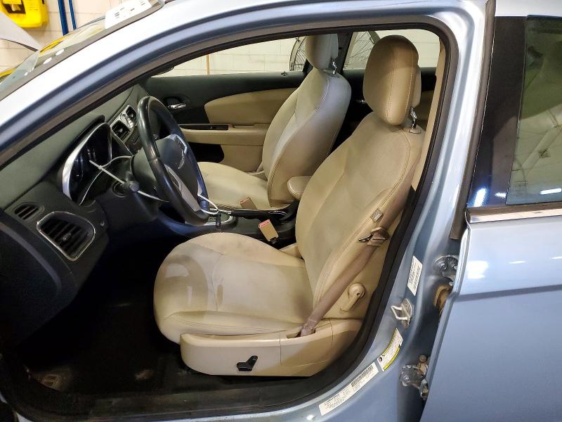 Продажа на аукционе авто 2013 Chrysler 200, vin: 1C3CCBBB7DN598745, номер лота: 53134226