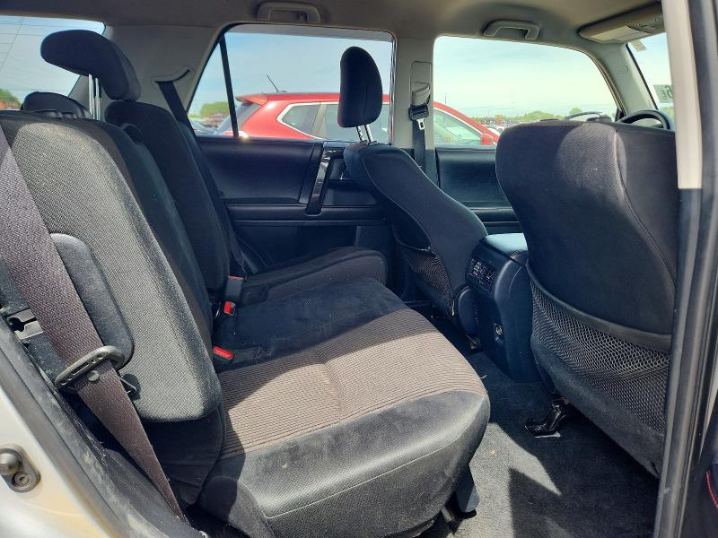 53141706 :رقم المزاد ، JTEBU5JR4G5381741 vin ، 2016 Toyota 4runner مزاد بيع