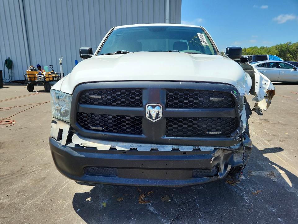 Продаж на аукціоні авто 2018 Ram 1500, vin: 1C6RR7FTXJS327493, номер лоту: 53754846