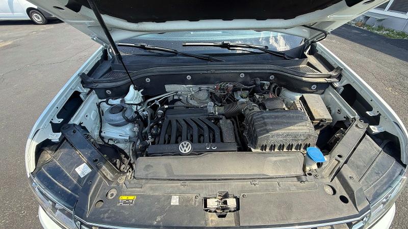 54199266 :رقم المزاد ، 1V2NR2CA3KC521144 vin ، 2019 Volkswagen Atlas مزاد بيع