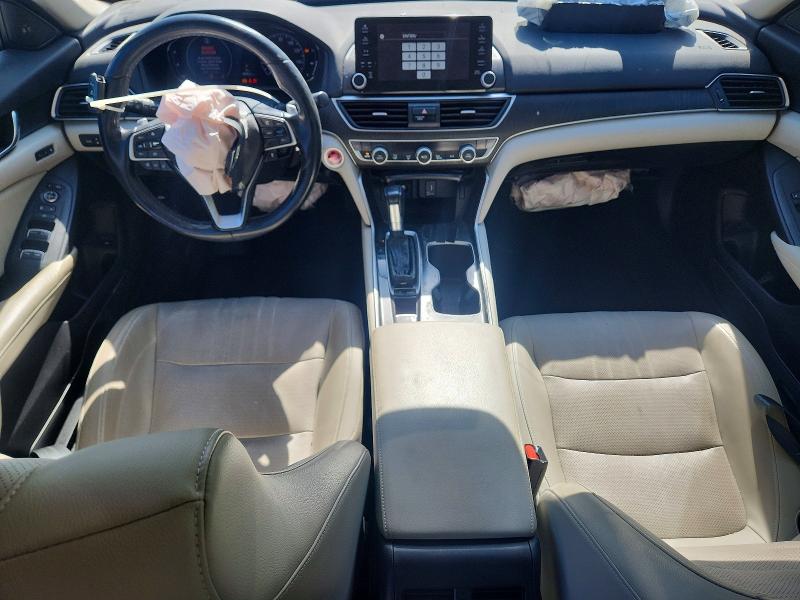 52557386 :رقم المزاد ، 1HGCV1F96JA032913 vin ، 2018 Honda Accord مزاد بيع