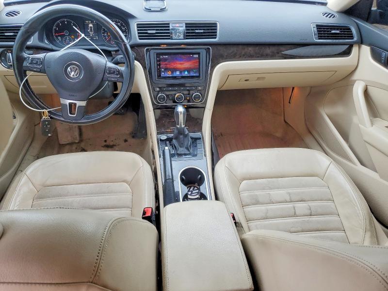 2014 Volkswagen Passat მანქანა იყიდება აუქციონზე, vin: 1VWCT7A3XEC042877, აუქციონის ნომერი: 52234736