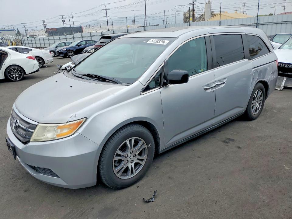 53283296 :رقم المزاد ، 5FNRL5H64CB141003 vin ، 2012 Honda Odyssey مزاد بيع