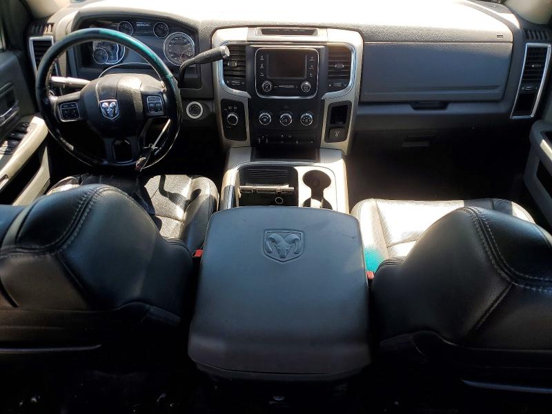 48537886 :رقم المزاد ، 3C6UR5DJ9JG205439 vin ، 2018 Ram 2500 مزاد بيع