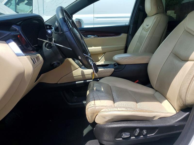 51523826 :رقم المزاد ، 1GYKNCRS6HZ194129 vin ، 2017 Cadillac Xt5 مزاد بيع