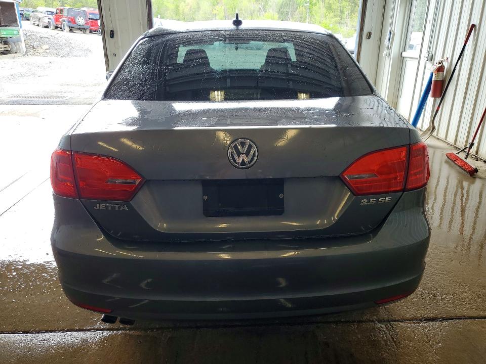 52063896 :رقم المزاد ، 3VWDZ7AJXBM347338 vin ، 2011 Volkswagen Jetta مزاد بيع