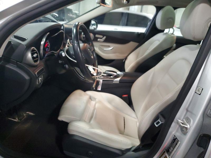 53077056 :رقم المزاد ، 55SWF4KB1GU154127 vin ، 2016 Mercedes-benz C مزاد بيع