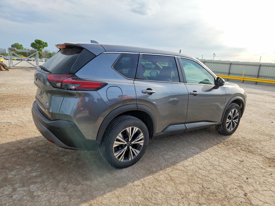 52493066 :رقم المزاد ، 5N1BT3BB4NC677070 vin ، 2022 Nissan Rogue مزاد بيع