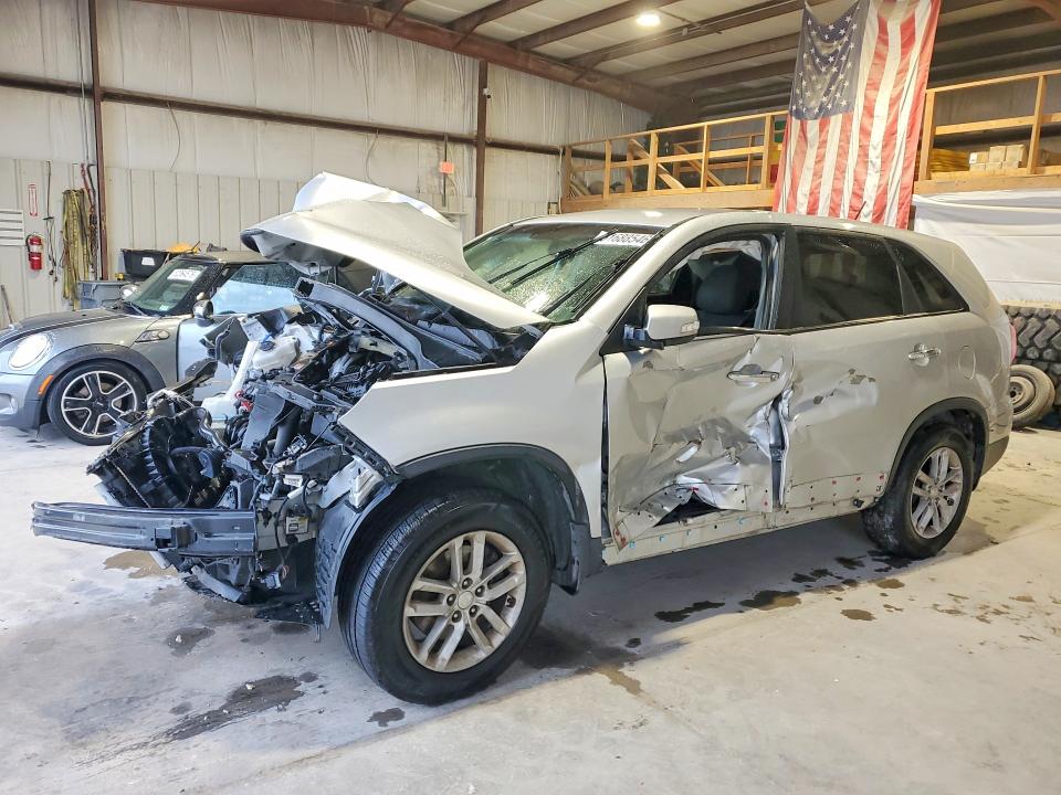 51688546 :رقم المزاد ، 5XYKT3A6XEG520258 vin ، 2014 Kia Sorento مزاد بيع