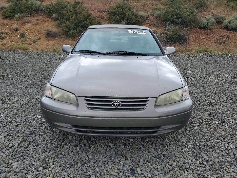 55404736 :رقم المزاد ، JT2BG22K0W0231934 vin ، 1998 Toyota Camry مزاد بيع