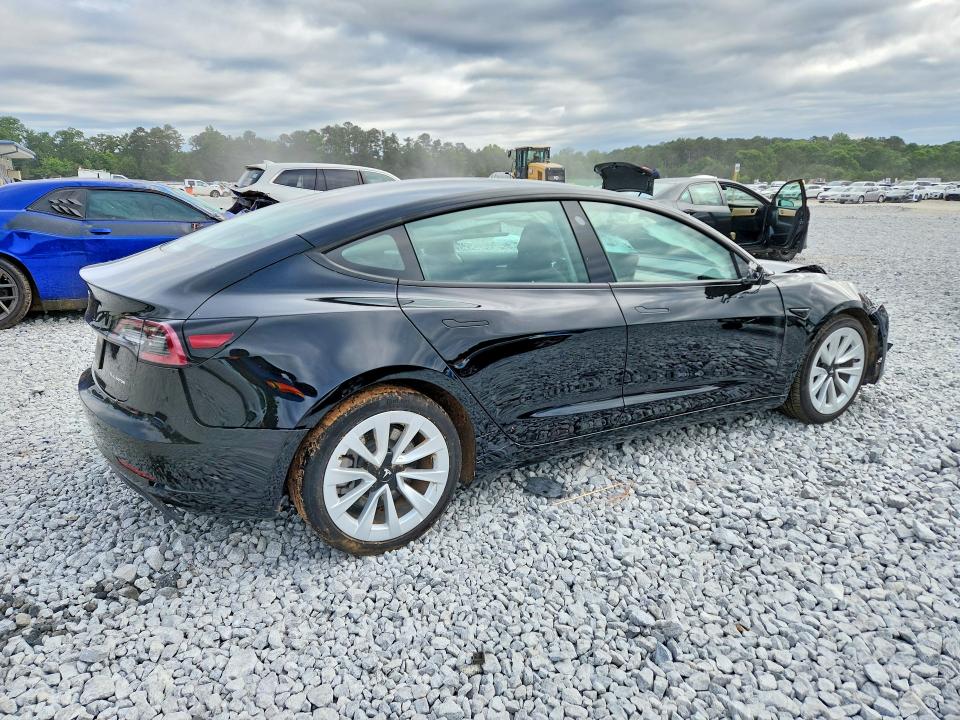 53003386 :رقم المزاد ، 5YJ3E1EB3NF312692 vin ، 2022 Tesla Model 3 مزاد بيع
