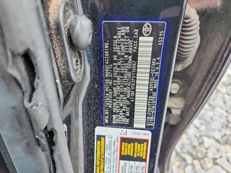 52319826 :رقم المزاد ، 4T1BF1FK3FU116067 vin ، 2015 Toyota Camry مزاد بيع