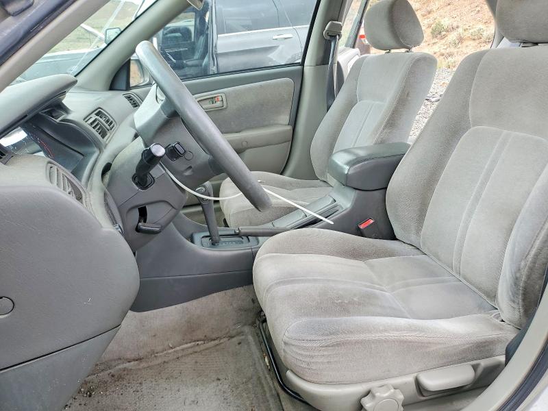 55404736 :رقم المزاد ، JT2BG22K0W0231934 vin ، 1998 Toyota Camry مزاد بيع