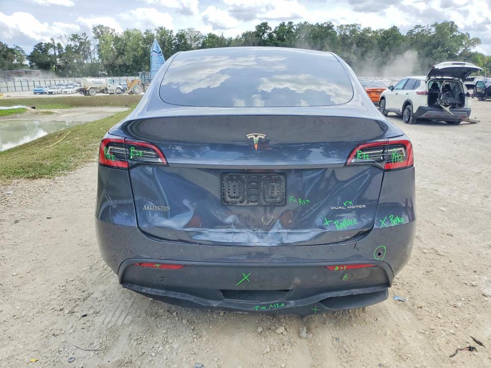 52506416 :رقم المزاد ، 5YJYGDEE8MF086756 vin ، 2021 Tesla Model Y مزاد بيع