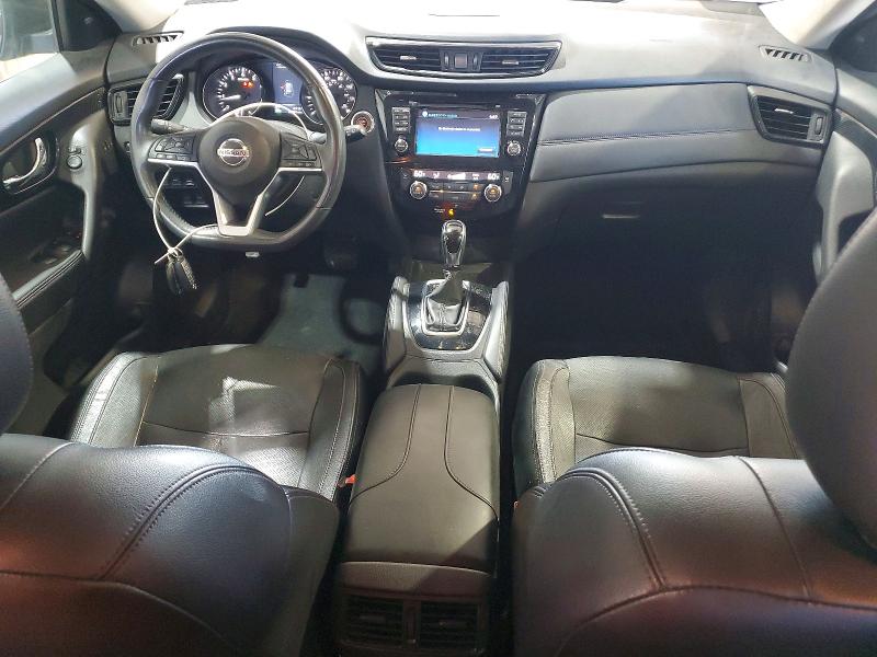 53340806 :رقم المزاد ، 5N1AT2MT4HC819000 vin ، 2017 Nissan Rogue مزاد بيع