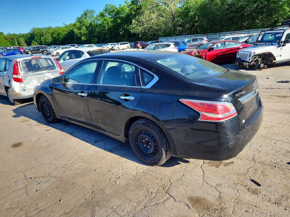 2015 Nissan Altima მანქანა იყიდება აუქციონზე, vin: 1N4AL3AP6FC261493, აუქციონის ნომერი: 54691706