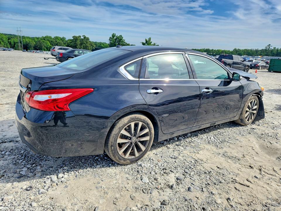 55129736 :رقم المزاد ، 1N4AL3AP6HC201488 vin ، 2017 Nissan Altima مزاد بيع