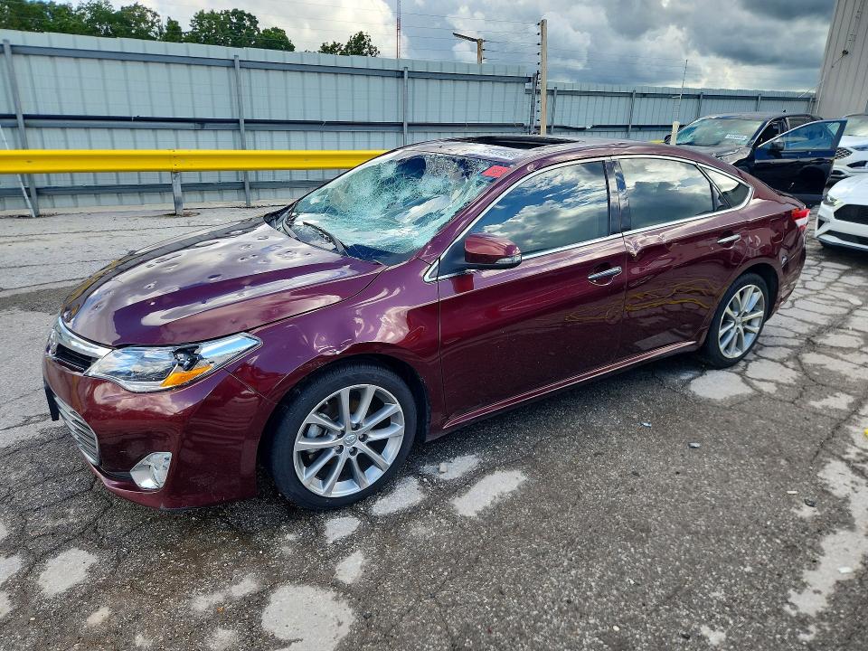 55437526 :رقم المزاد ، 4T1BK1EB5FU190801 vin ، 2015 Toyota Avalon مزاد بيع