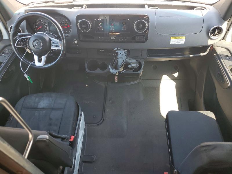 54194796 :رقم المزاد ، WD3PF1CD0KP069096 vin ، 2019 Mercedes Benz Sprinter مزاد بيع