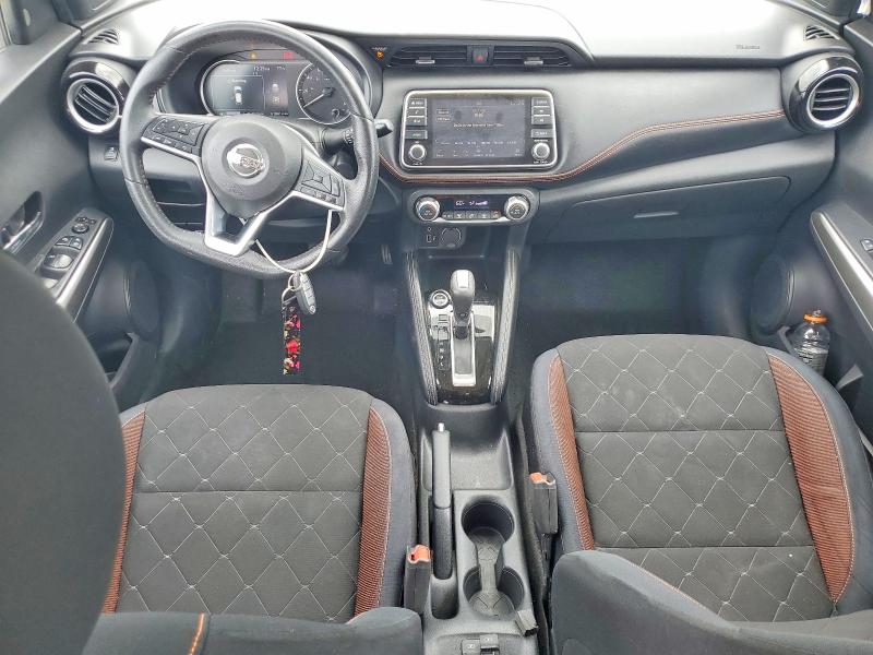 55532896 :رقم المزاد ، 3N1CP5CU1JL538945 vin ، 2018 Nissan Kicks مزاد بيع