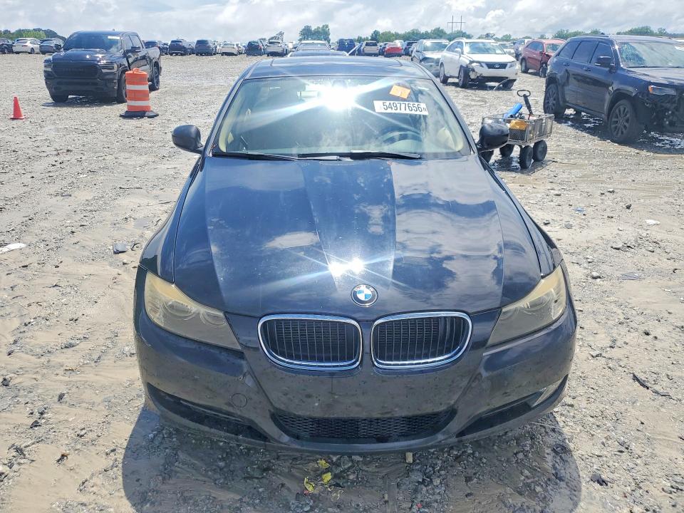 54977656 :رقم المزاد ، WBAPH7C50BE677060 vin ، 2011 Bmw 328 مزاد بيع
