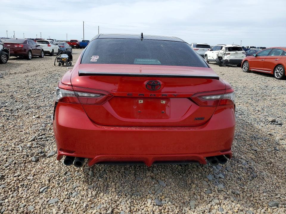 2021 Toyota Camry მანქანა იყიდება აუქციონზე, vin: 4T1K61AK8MU417809, აუქციონის ნომერი: 52067486