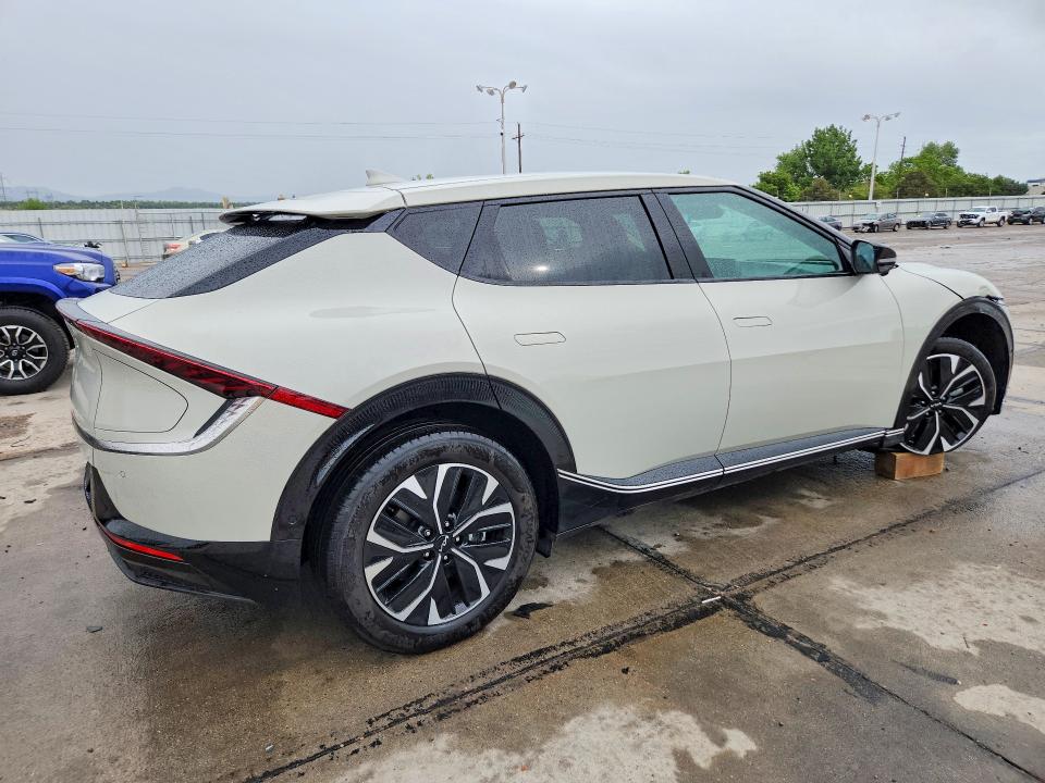 Продажа на аукционе авто 2024 Kia Ev6, vin: KNDC3DLC7R5620927, номер лота: 54912906