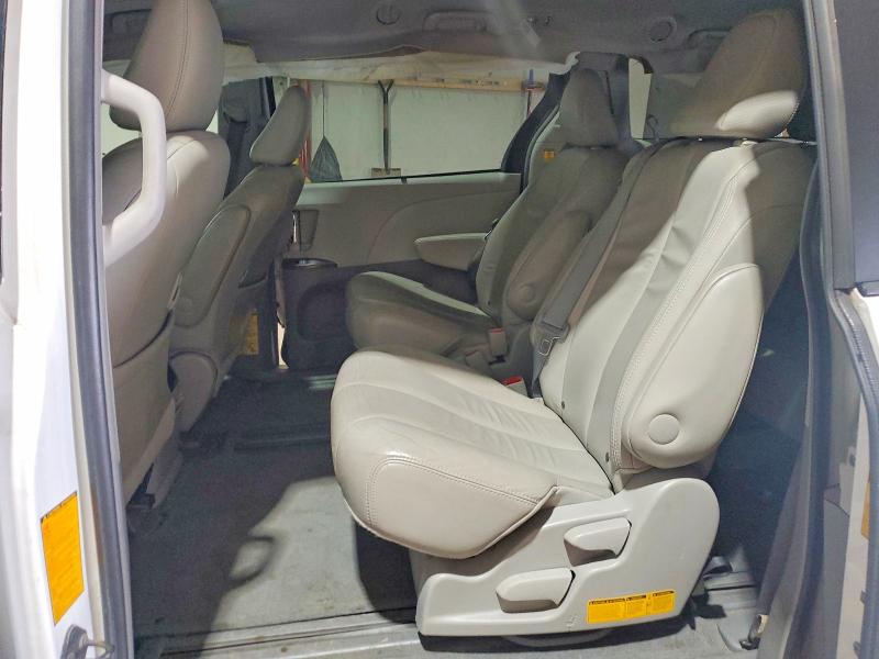 2013 Toyota Sienna მანქანა იყიდება აუქციონზე, vin: 5TDYK3DC7DS292705, აუქციონის ნომერი: 54857386