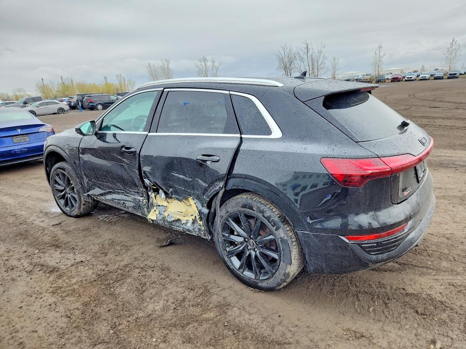 2024 Audi Q8 E-tron მანქანა იყიდება აუქციონზე, vin: WA14ABGE4RB019884, აუქციონის ნომერი: 53552026