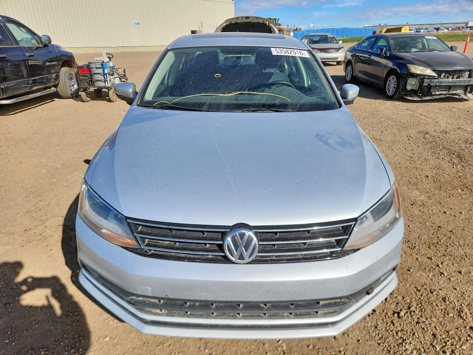 Продажа на аукционе авто 2015 Volkswagen Jetta, vin: 3VWD07AJ1FM224768, номер лота: 53582016