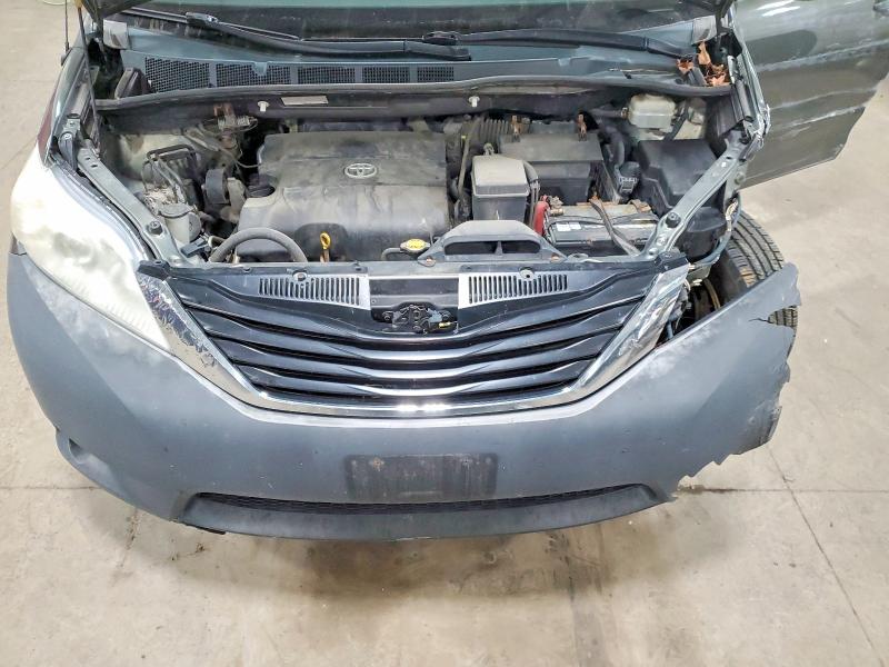 Aukcja sprzedaży 2011 Toyota Sienna, vin: 5TDKK3DC1BS025241, numer aukcji: 52937906