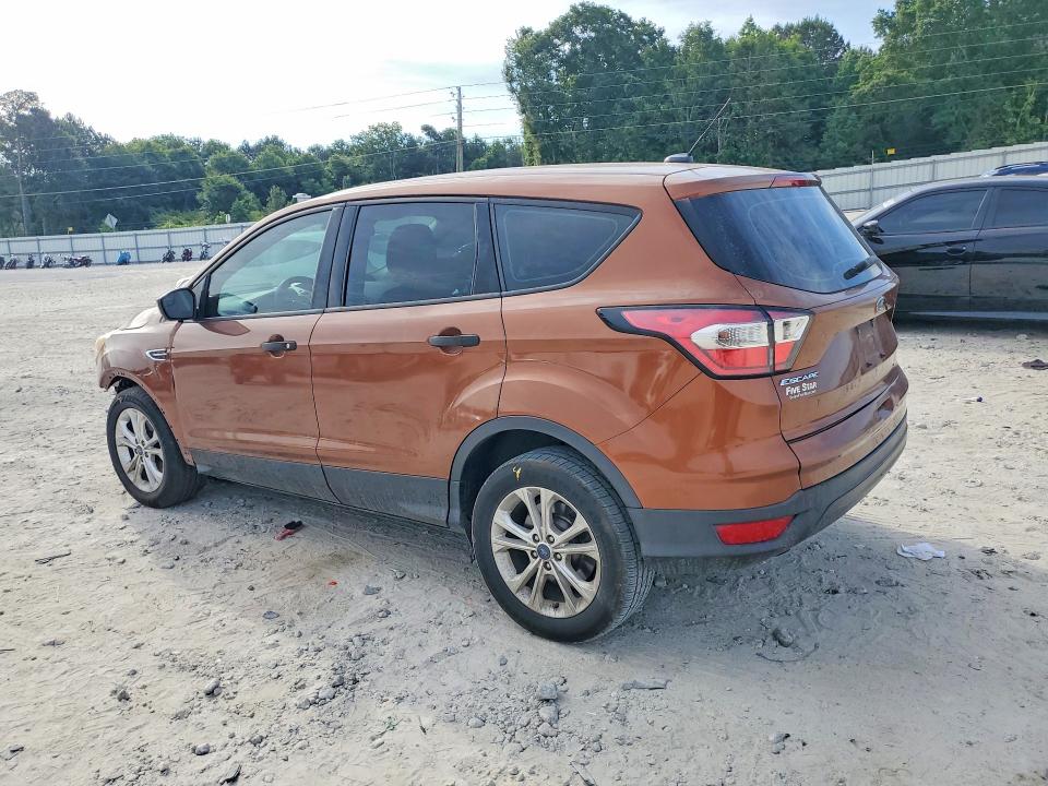 2017 Ford Escape მანქანა იყიდება აუქციონზე, vin: 1FMCU0F76HUB95494, აუქციონის ნომერი: 54426526