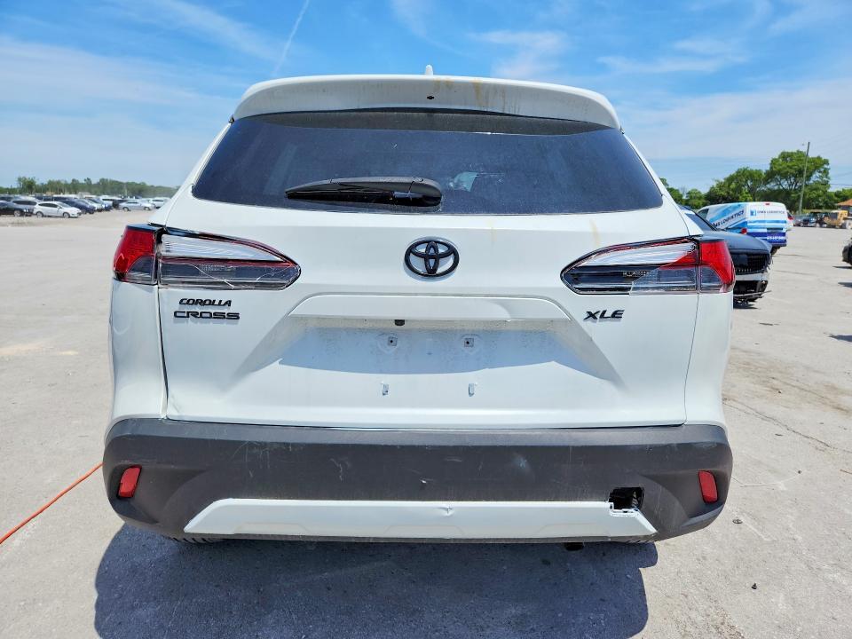 Продаж на аукціоні авто 2022 Toyota Corolla Cross, vin: 7MUDAAAG4NV019029, номер лоту: 53785216