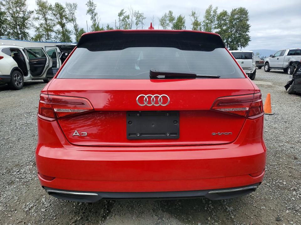 2017 Audi A3 მანქანა იყიდება აუქციონზე, vin: WAUUPBFF7HA049168, აუქციონის ნომერი: 55356936