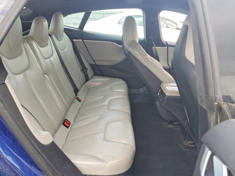 Продажа на аукционе авто 2015 Tesla Model S, vin: 5YJSA1H25FF094422, номер лота: 52321846