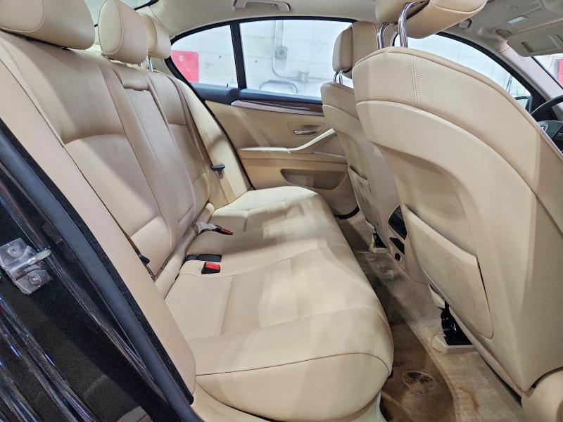 55717976 :رقم المزاد ، WBAXH5C57DDW12672 vin ، 2013 Bmw 528 مزاد بيع