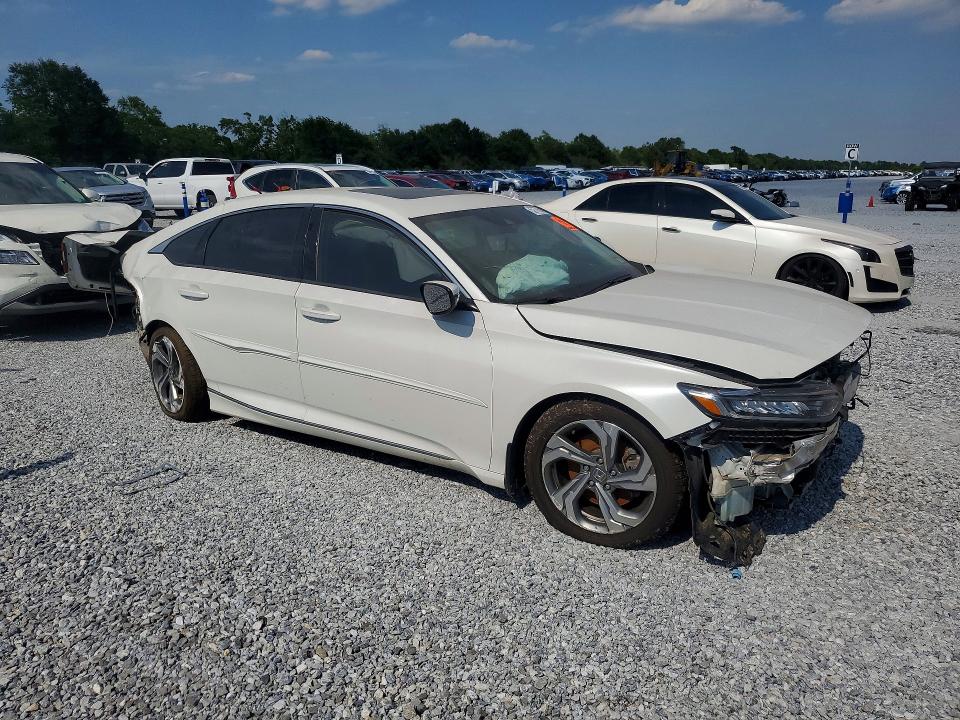 2018 Honda Accord მანქანა იყიდება აუქციონზე, vin: 1HGCV2F57JA021941, აუქციონის ნომერი: 52776876