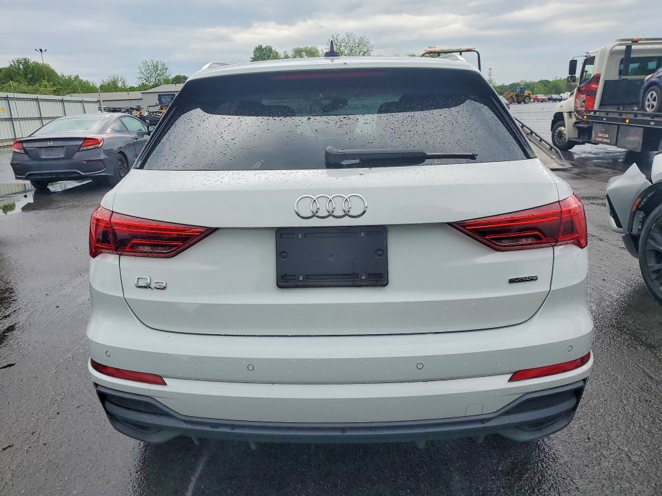 53714536 :رقم المزاد ، WA1EECF36P1089677 vin ، 2023 Audi Q3 مزاد بيع
