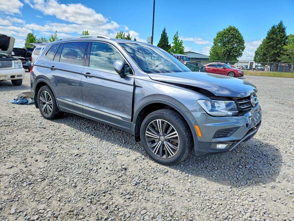 53639526 :رقم المزاد ، 3VV2B7AX8KM158417 vin ، 2019 Volkswagen Tiguan مزاد بيع
