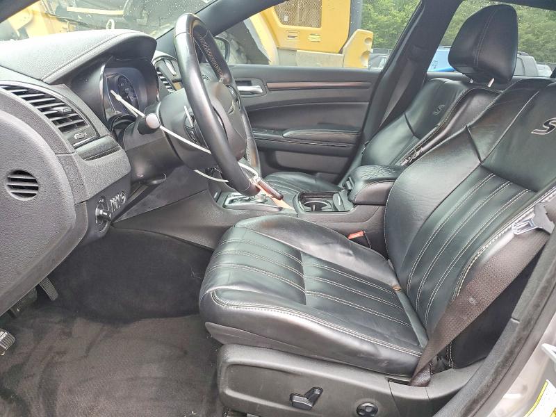Продажа на аукционе авто 2015 Chrysler 300, vin: 2C3CCABG4FH903815, номер лота: 55110916