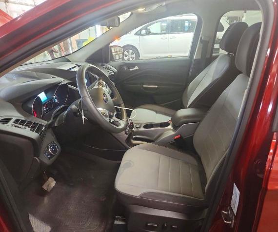 Продажа на аукционе авто 2016 Ford Escape, vin: 1FMCU0G95GUC76422, номер лота: 52077546