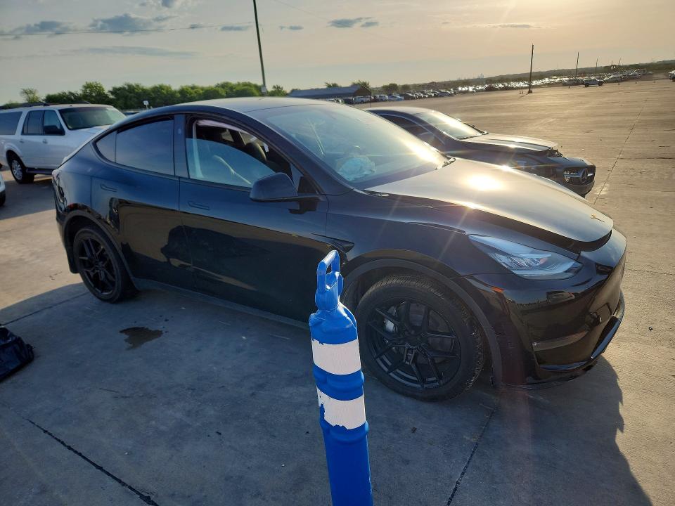 Продаж на аукціоні авто 2023 Tesla Model Y, vin: 7SAYGDEE1PA135106, номер лоту: 52188006