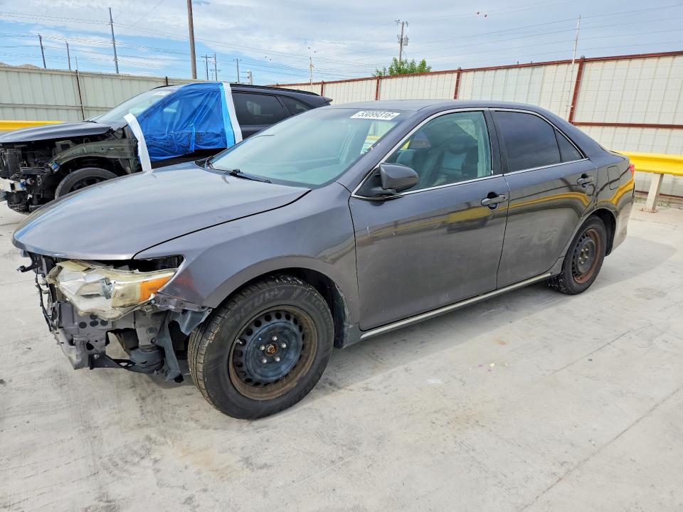 53099316 :رقم المزاد ، 4T1BF1FK9EU341317 vin ، 2014 Toyota Camry مزاد بيع