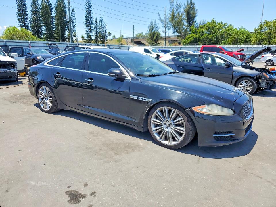 Продажа на аукционе авто 2012 Jaguar Xj, vin: SAJWA1GE5CMV34303, номер лота: 52927786