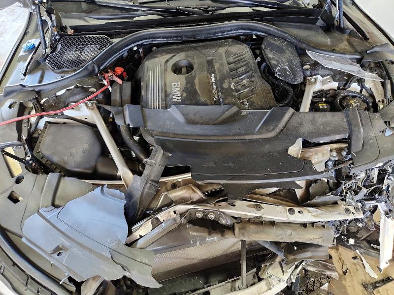 53769156 :رقم المزاد ، WBA7E2C5XKB216901 vin ، 2019 Bmw 740 مزاد بيع