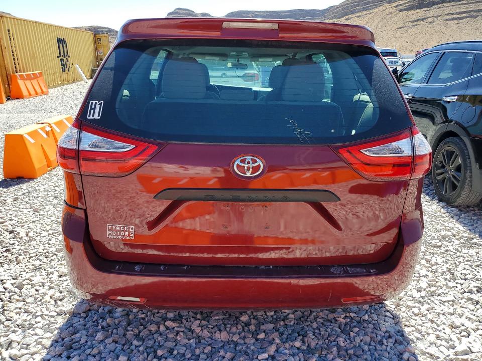 2017 Toyota Sienna მანქანა იყიდება აუქციონზე, vin: 5TDZZ3DCXHS889515, აუქციონის ნომერი: 52902576