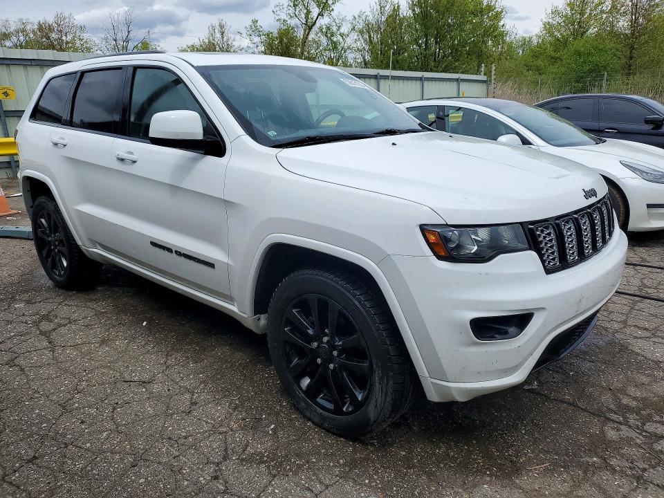 52612166 :رقم المزاد ، 1C4RJFAG3JC217397 vin ، 2018 Jeep Grand Cherokee مزاد بيع